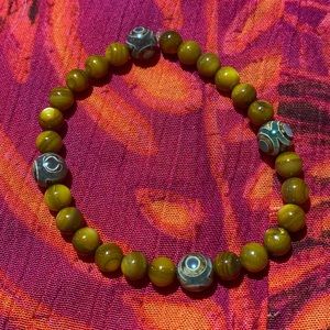 Handmade natural stone Tiger’s Eye beaded bracelet